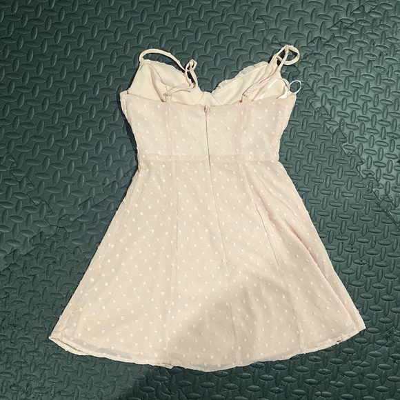 Saints + Secrets | Pink Textured Dress - Picture 3 of 5